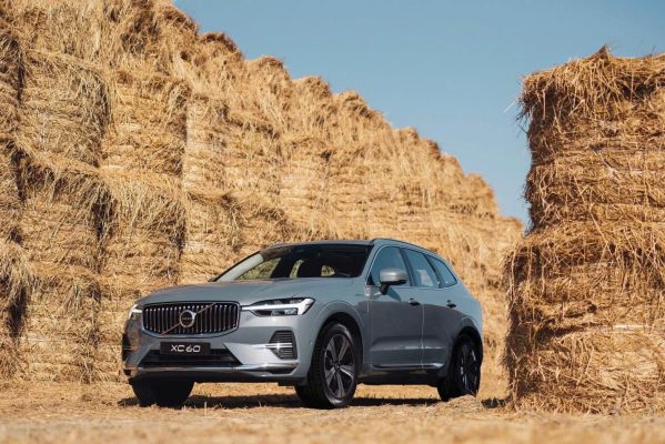 Volvo XC60 Plug-in Hybrid Ultra 2025