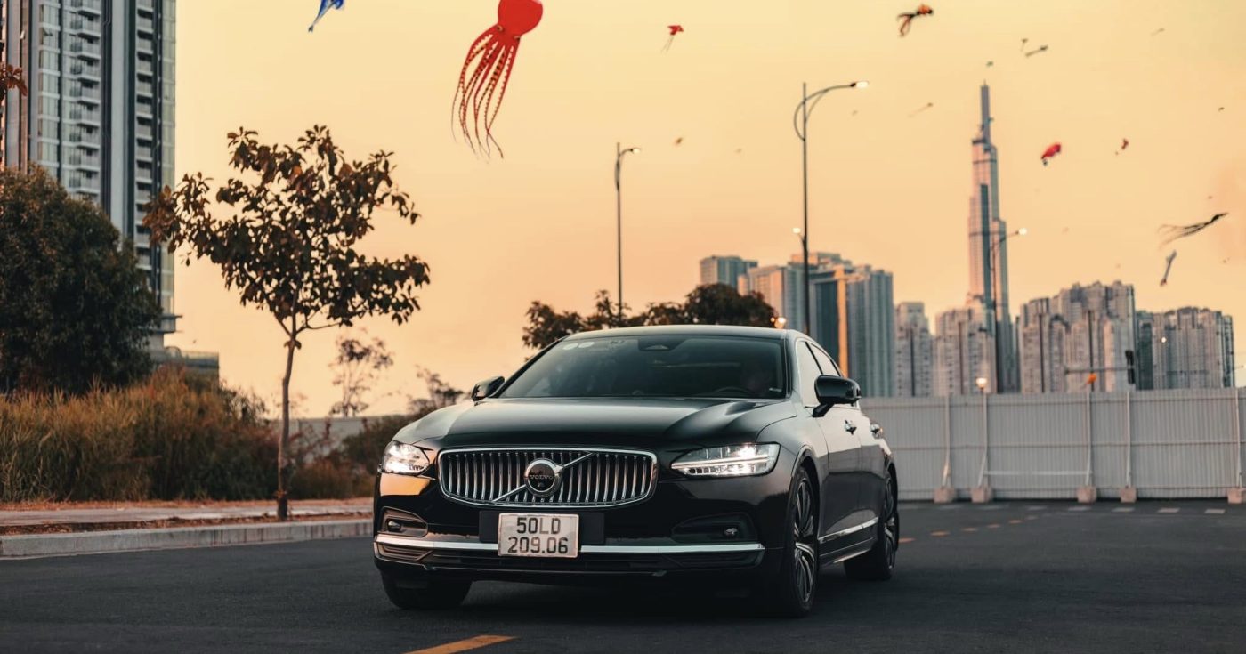 Tính năng đánh lái tránh va chạm của Volvo