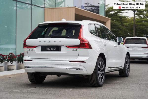 So sánh XC60 B6 và audi Q5