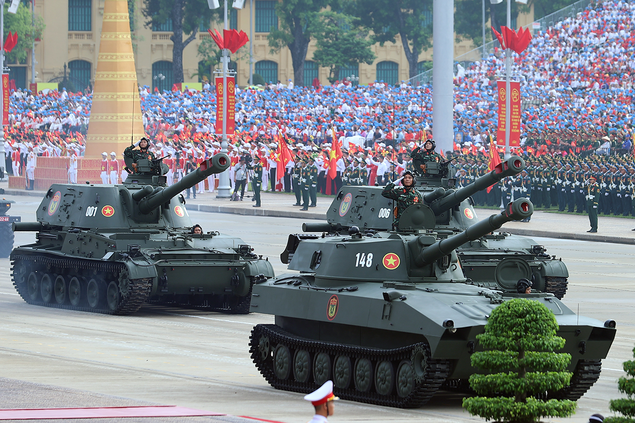 Khối xe pháo tự hành - Ảnh: VGP/Nhật Bắc