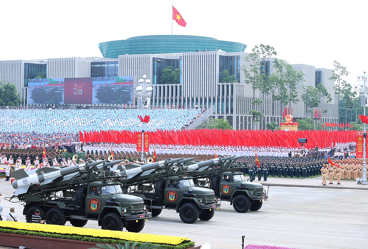 Tổ hợp Tên lửa Phòng không S-125-VT do Tập đoàn Công nghiệp - Viễn thông Quân đội nghiên cứu, cải tiến và hiện đại hoá - Ảnh: VGP/Nhật Bắc