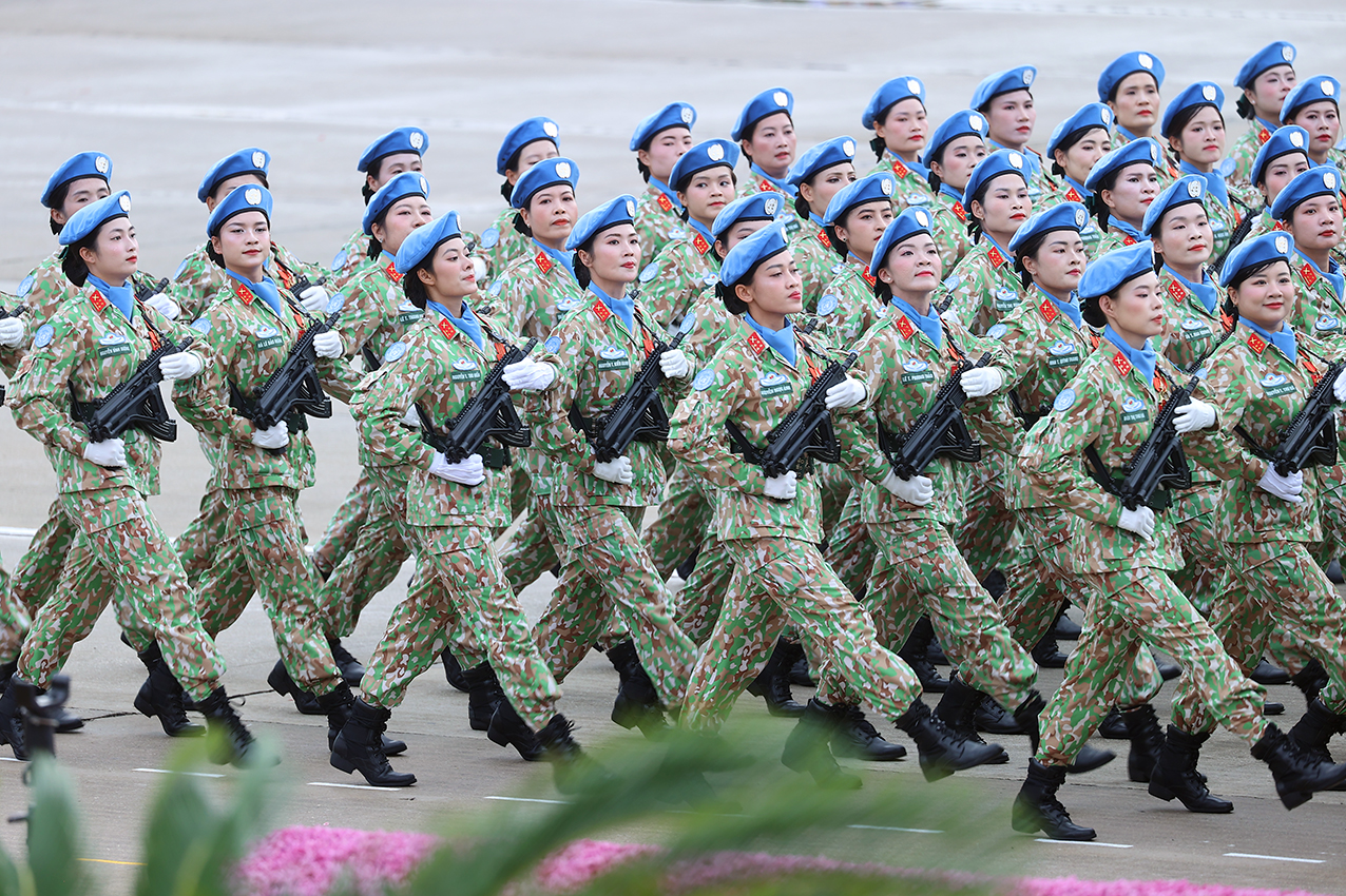 Khối nữ chiến sĩ Gìn giữ hòa bình - Ảnh: VGP/Nhật Bắc