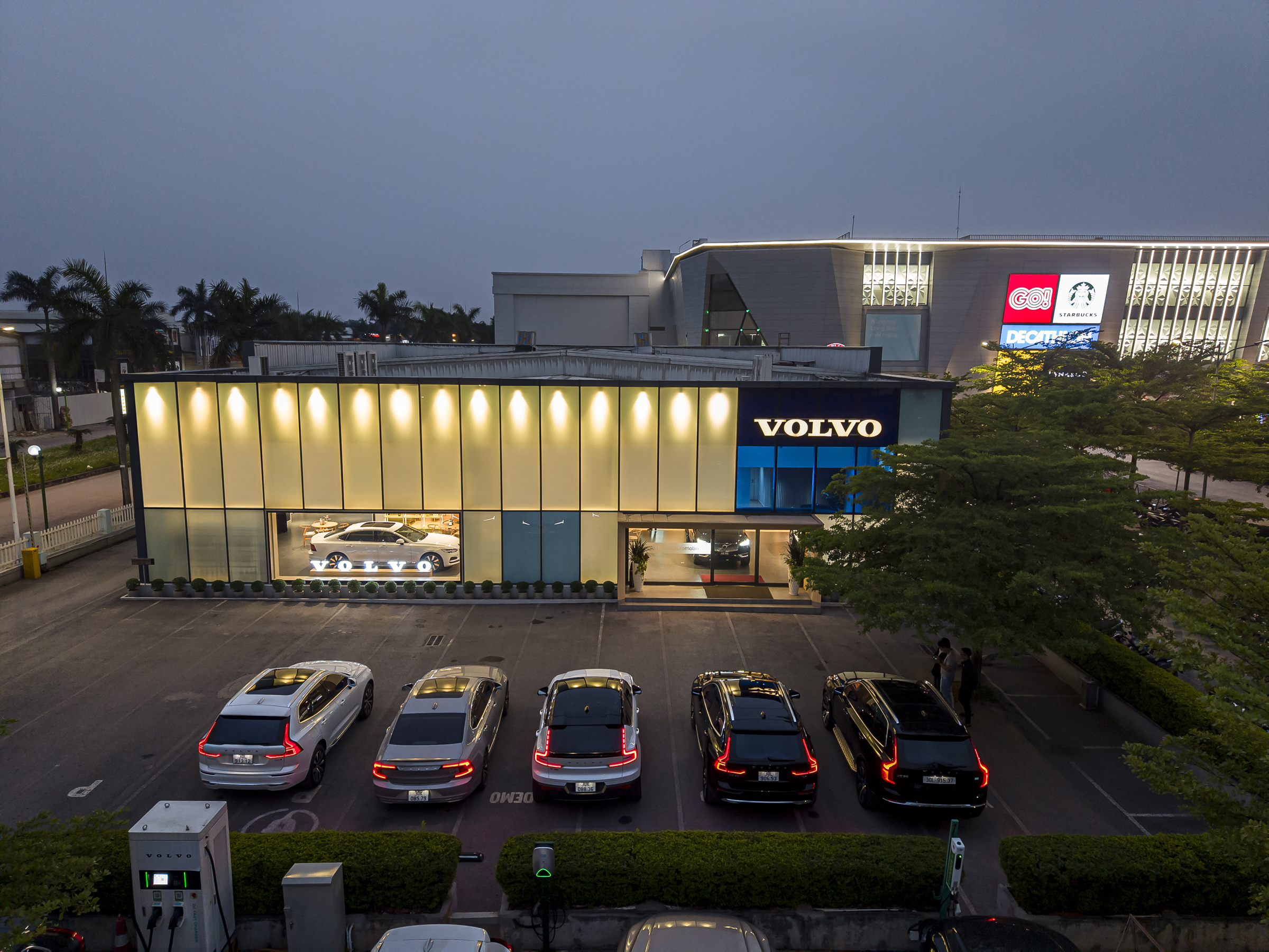 TẦM QUAN TRỌNG CỦA HỆ THỐNG LỌC KHÔNG KHÍ CLEANZONE TRÊN XE VOLVO TRONG ĐÔ THỊ VIỆT NAM