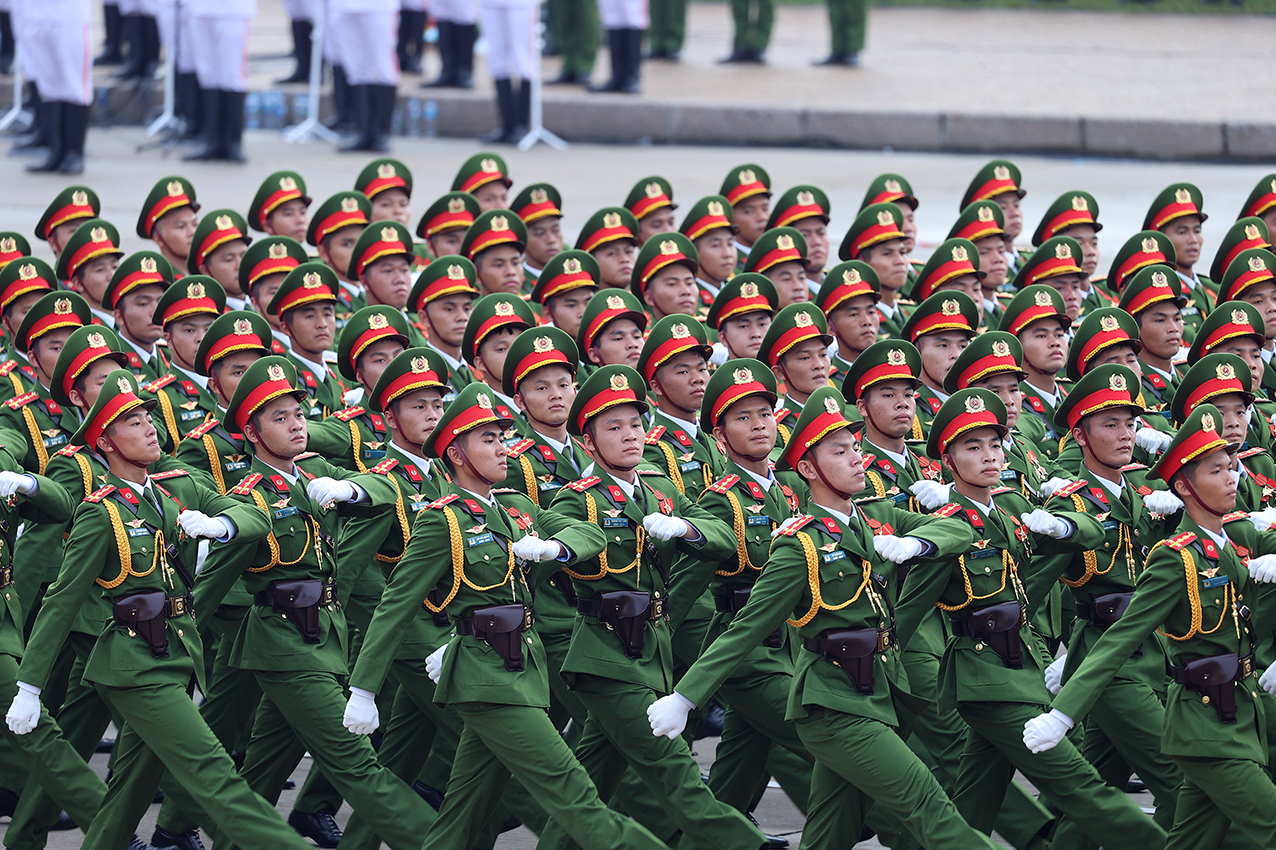 Khối nam sĩ quan Cảnh sát nhân dân - Ảnh: VGP/Nhật Bắc