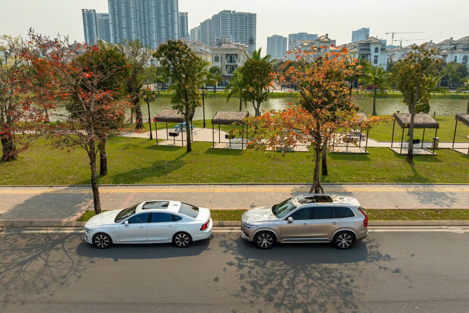 Plug-in Hybrid (PHEV)