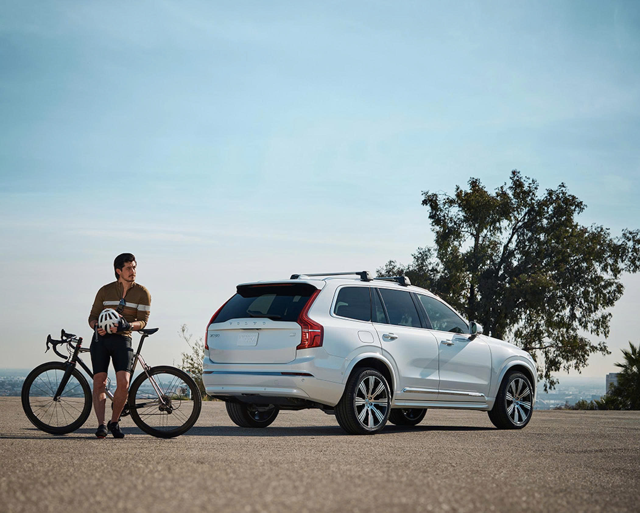 XE VOLVO CÓ SỬ DỤNG ĐƯỢC XĂNG E10 KHÔNG?