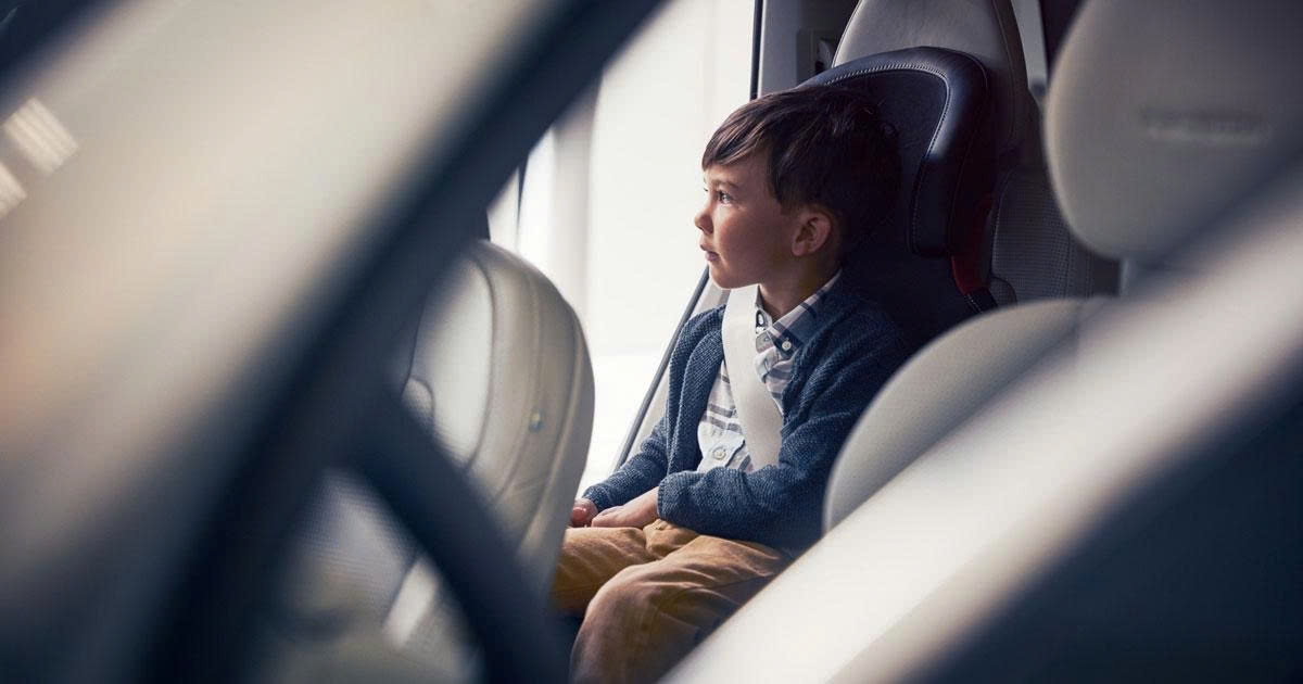 Tích hợp với hệ thống ISOFIX: lắp đặt nhanh chóng, chắc chắn, hạn chế lỗi gắn sai.