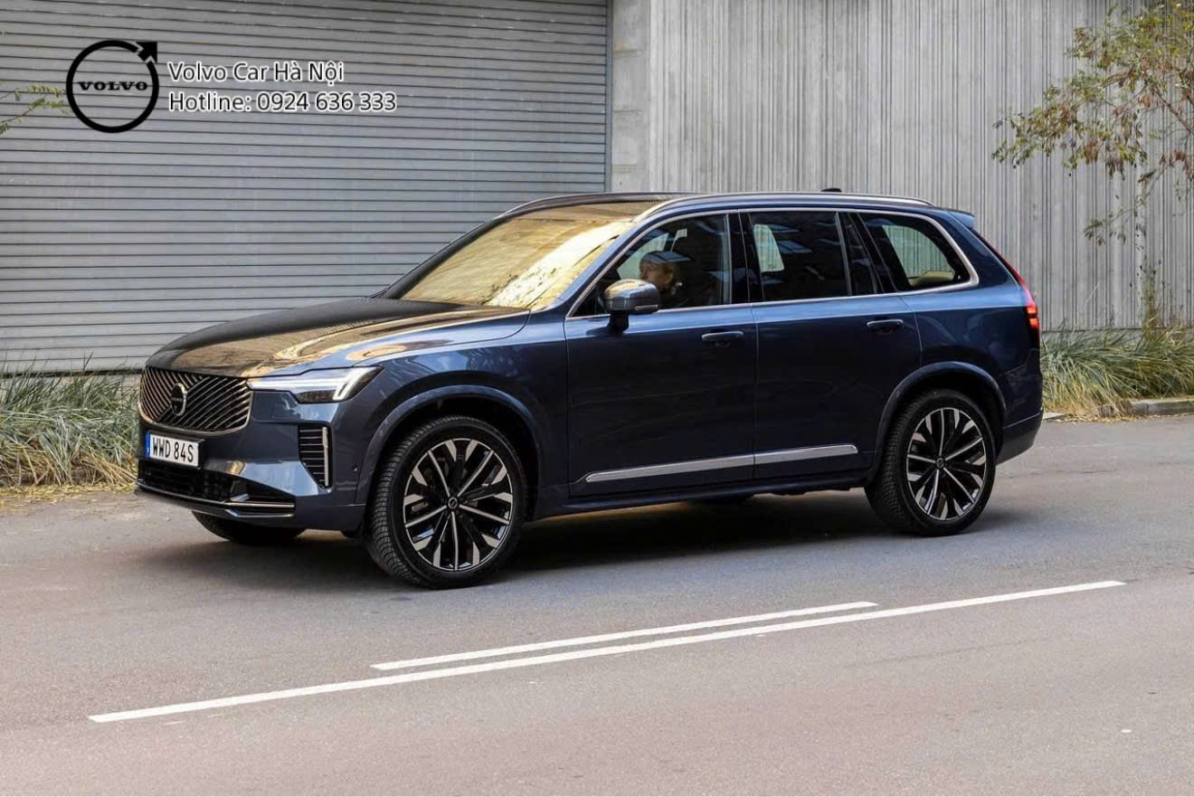 Volvo XC90 ULTRA B5 2026