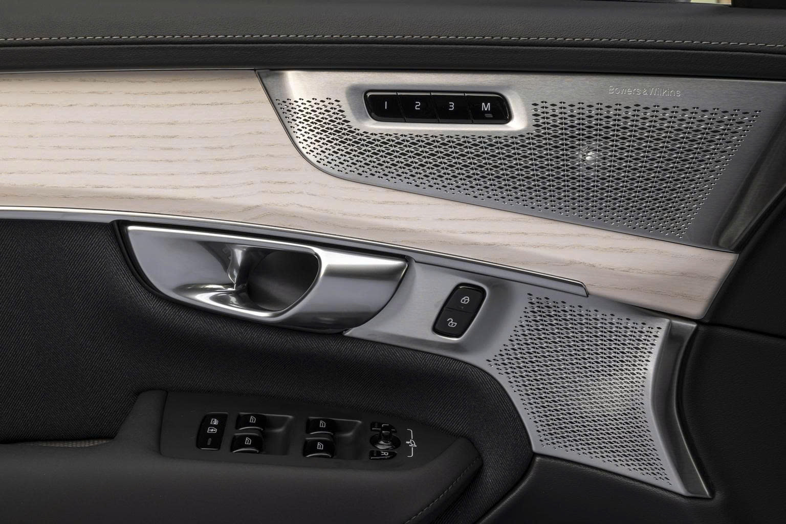 Volvo XC90 2026 Hệ thống âm thanh cao cấp