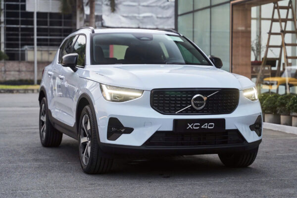 Giá xe XC40 Ultra được khuyến mại cực lớn trong tháng 3/2026