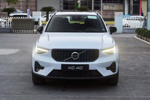 Giá xe XC40 Ultra