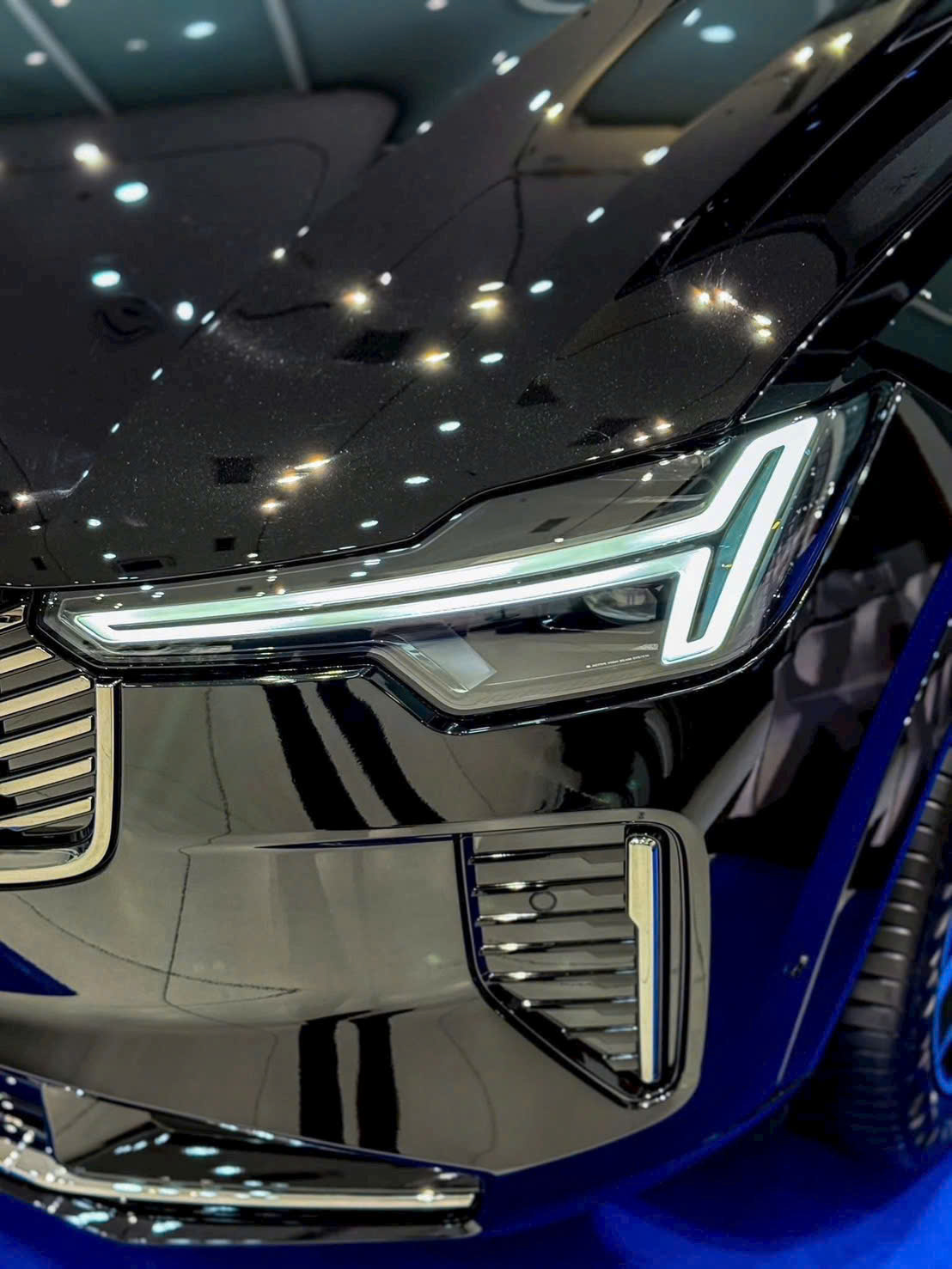 Cụm đèn LED định vị ban ngày có thiết kế "búa Thor" mới trông gọn gàng, tinh tế và hiện đại hơn