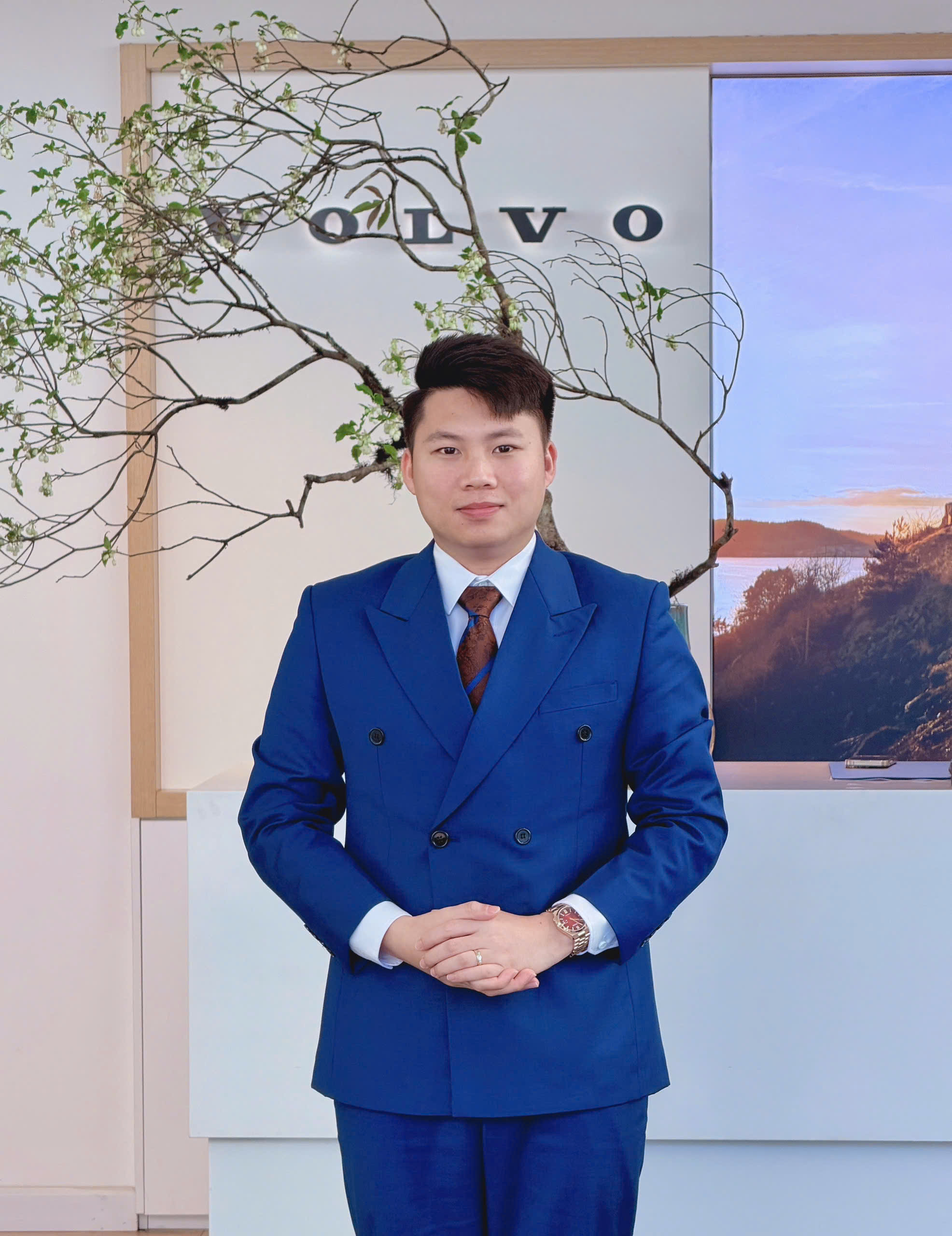 Lê Văn Thi - Lê Thi Volvo
